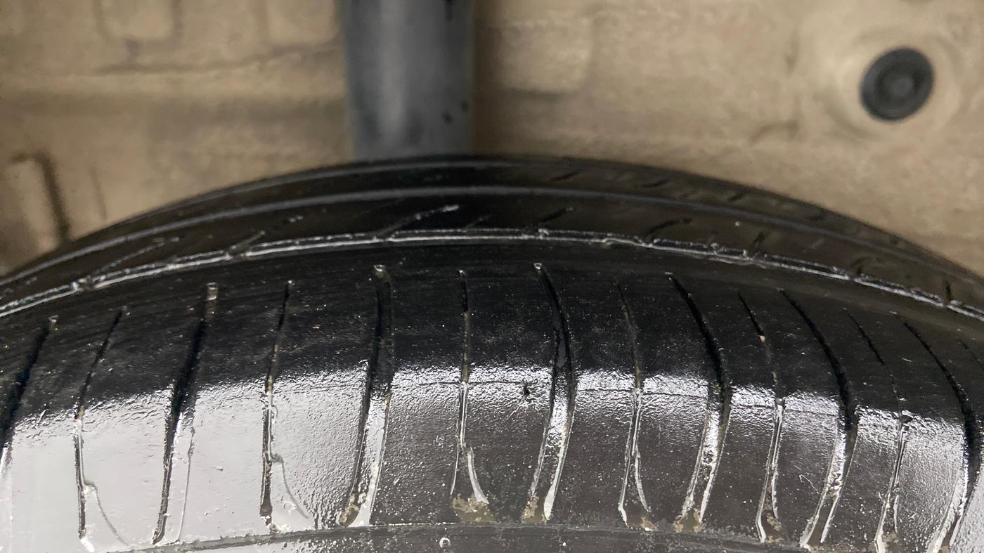 2016 Maruti Celerio VXI, Petrol, Manual, 97,726 km, Right Rear Tyre Tread