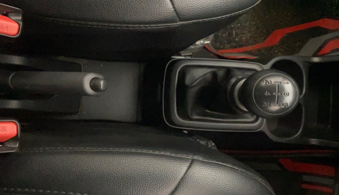 2022 Maruti S PRESSO VXI, Petrol, Manual, 8,373 km, Gear Lever