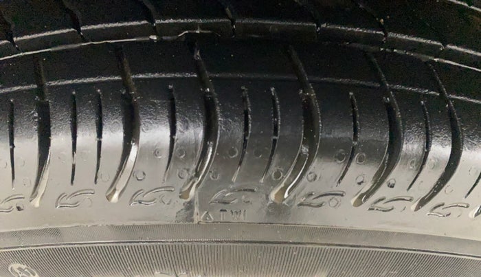 2022 Maruti S PRESSO VXI, Petrol, Manual, 8,373 km, Left Front Tyre Tread