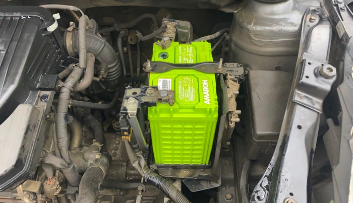 2015 Maruti Swift LXI, Petrol, Manual, 49,628 km, Engine View - Right