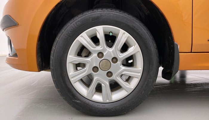 2018 Tata Tiago XZ PETROL, Petrol, Manual, 33,433 km, Left Front Wheel