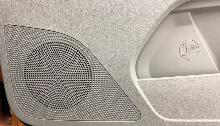 2018 Tata Tiago XZ PETROL, Petrol, Manual, 33,433 km, Speaker