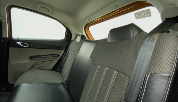 2018 Tata Tiago XZ PETROL, Petrol, Manual, 33,433 km, Right Side Rear Door Cabin