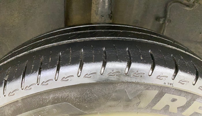 2023 Tata ALTROZ XM PLUS SUNROOF, Petrol, Manual, 19,692 km, Right Rear Tyre Tread