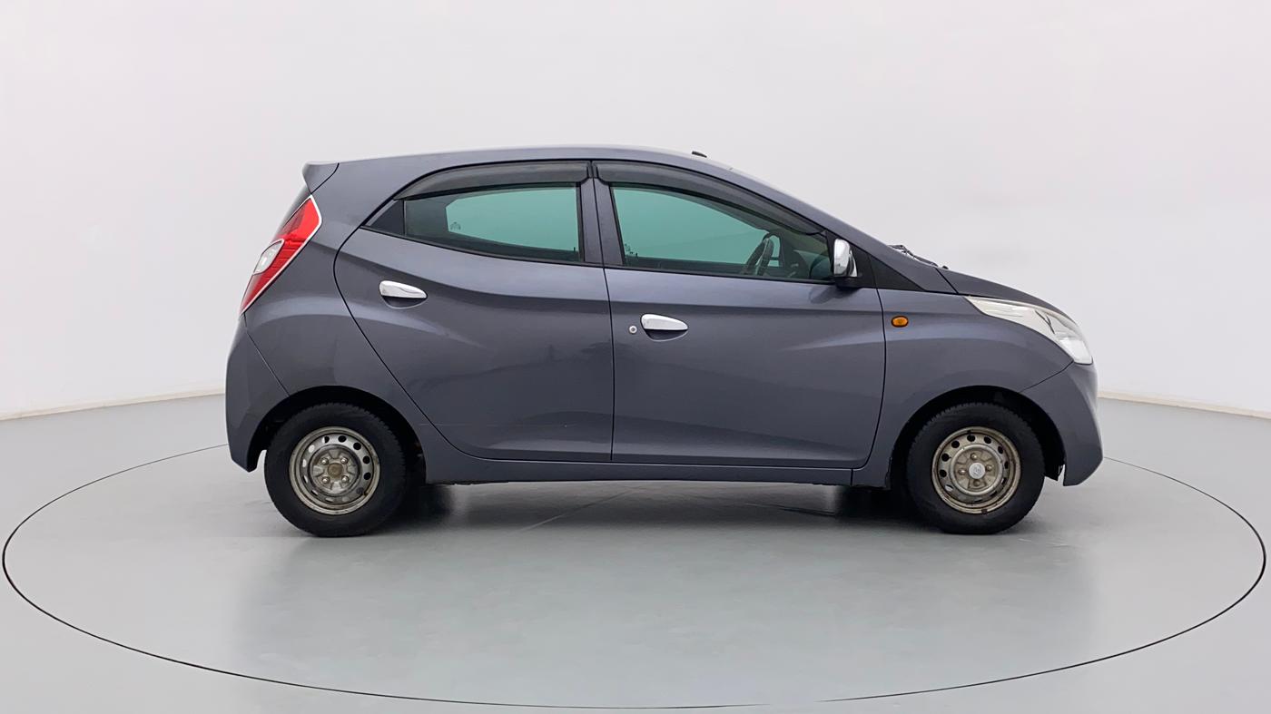 2016 Hyundai Eon ERA +, Petrol, Manual, 99,837 km, Right Side View