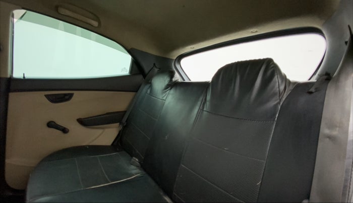 2016 Hyundai Eon ERA +, Petrol, Manual, 99,837 km, Right Side Rear Door Cabin