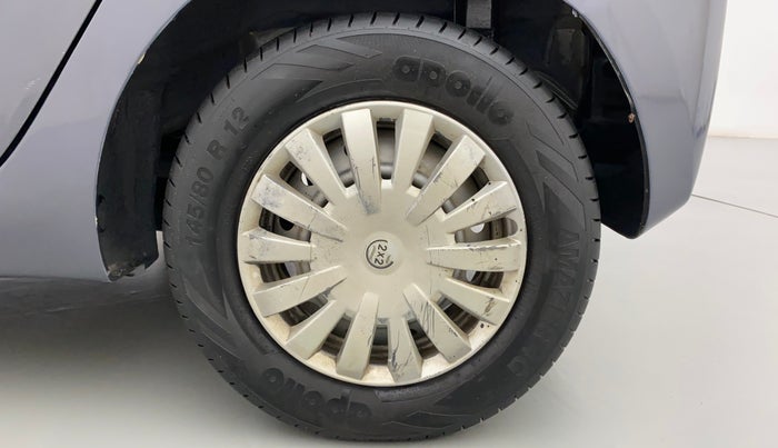2016 Hyundai Eon ERA +, Petrol, Manual, 99,837 km, Left Rear Wheel