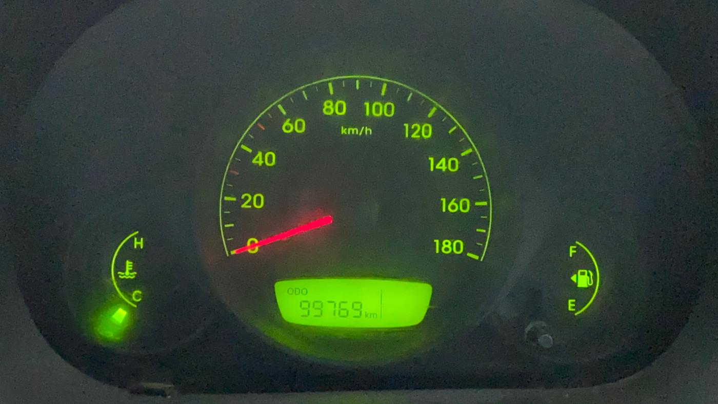 2016 Hyundai Eon ERA +, Petrol, Manual, 99,837 km, Odometer Image