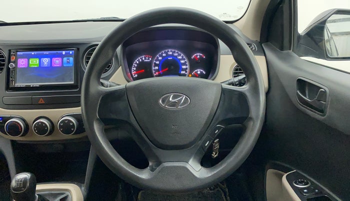 2017 Hyundai Grand i10 MAGNA 1.2 KAPPA VTVT, CNG, Manual, 73,491 km, Steering Wheel Close Up