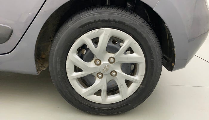 2017 Hyundai Grand i10 MAGNA 1.2 KAPPA VTVT, CNG, Manual, 73,491 km, Left Rear Wheel