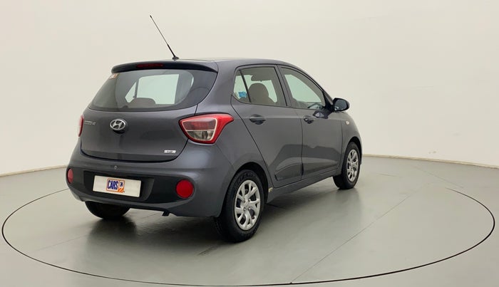 2017 Hyundai Grand i10 MAGNA 1.2 KAPPA VTVT, CNG, Manual, 73,491 km, Right Back Diagonal