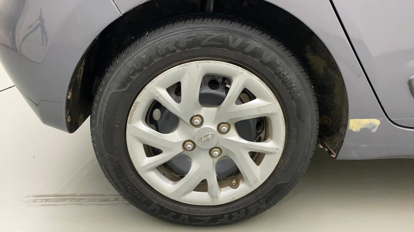 2017 Hyundai Grand i10 MAGNA 1.2 KAPPA VTVT, CNG, Manual, 73,491 km, Right Rear Wheel