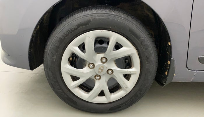 2017 Hyundai Grand i10 MAGNA 1.2 KAPPA VTVT, CNG, Manual, 73,491 km, Left Front Wheel
