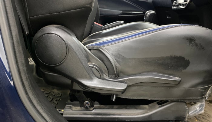 2024 Maruti Baleno ZETA 1.2 AGS, Petrol, Automatic, 29,589 km, Driver Side Adjustment Panel