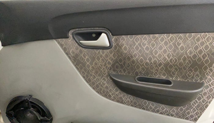 2018 Maruti Alto 800 LXI, Petrol, Manual, 55,026 km, Driver Side Door Panels Control