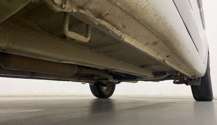 2016 Maruti Ciaz ZXI+, Petrol, Manual, 80,506 km, Right Side Underbody