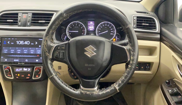 2016 Maruti Ciaz ZXI+, Petrol, Manual, 80,506 km, Steering Wheel Close Up