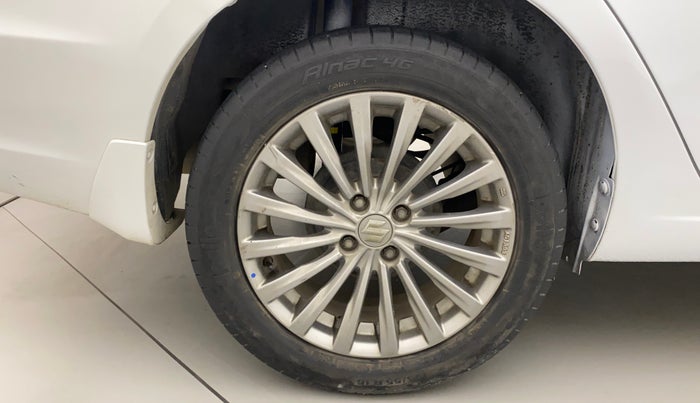 2016 Maruti Ciaz ZXI+, Petrol, Manual, 80,506 km, Right Rear Wheel