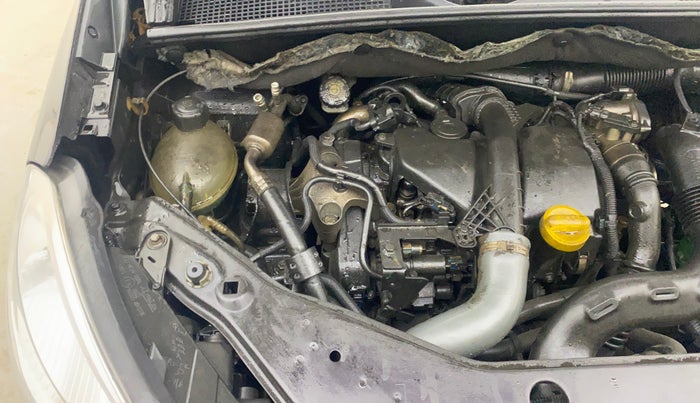 2015 Renault Lodgy 110 PS RXL 8STR, Diesel, Manual, 53,119 km, Engine View - Right