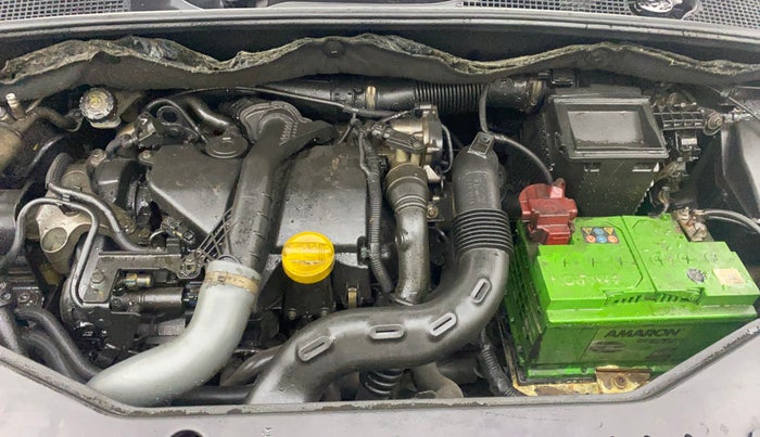 2015 Renault Lodgy 110 PS RXL 8STR, Diesel, Manual, 53,119 km, Engine View