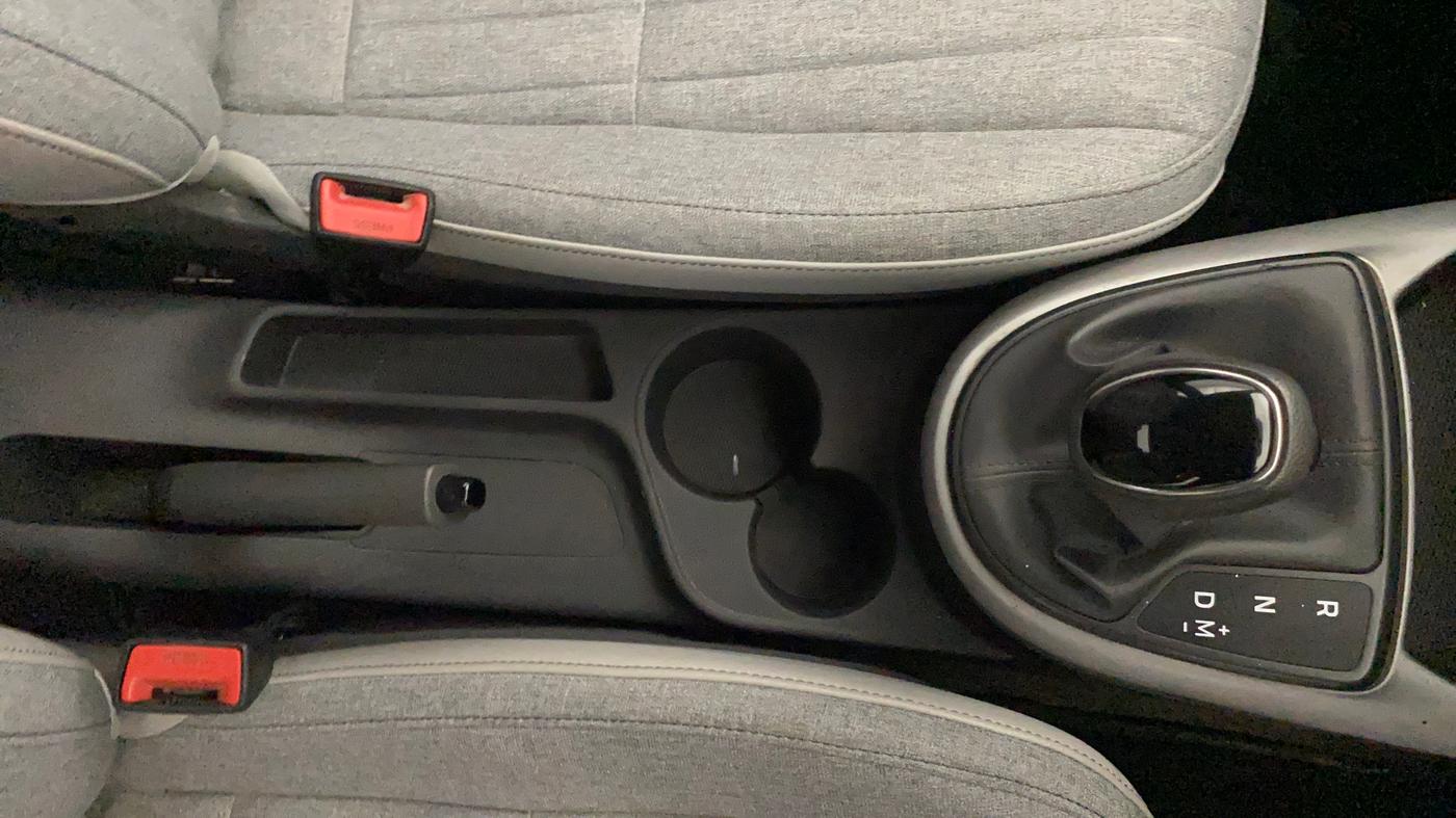 2019 Hyundai GRAND I10 NIOS SPORTZ AMT 1.2 KAPPA VTVT, Petrol, Automatic, 1,13,318 km, Gear Lever