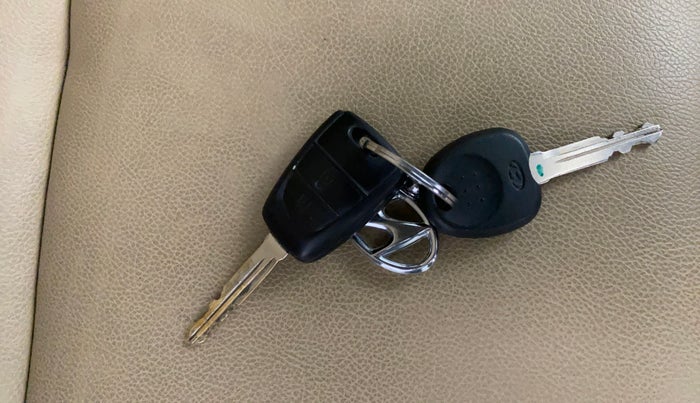 2019 Hyundai NEW SANTRO SPORTZ AMT, Petrol, Automatic, 42,049 km, Key Close Up