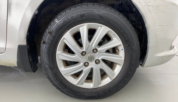 2016 Maruti Swift Dzire ZXI 1.2 BS IV, Petrol, Manual, 38,809 km, Right Front Wheel