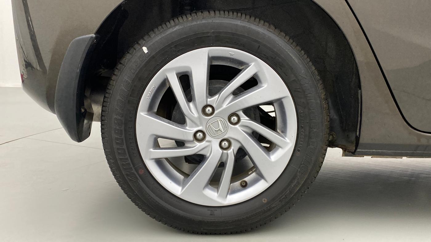 2019 Honda Jazz 1.2 VX AT, Petrol, Automatic, 7,128 km, Right Rear Wheel