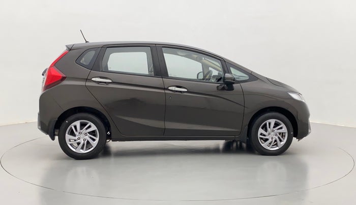 2019 Honda Jazz 1.2 VX AT, Petrol, Automatic, 7,128 km, Right Side View