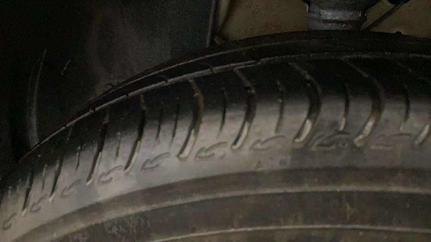 2022 Maruti New Wagon-R ZXI 1.2, Petrol, Manual, 33,175 km, Left Front Tyre Tread