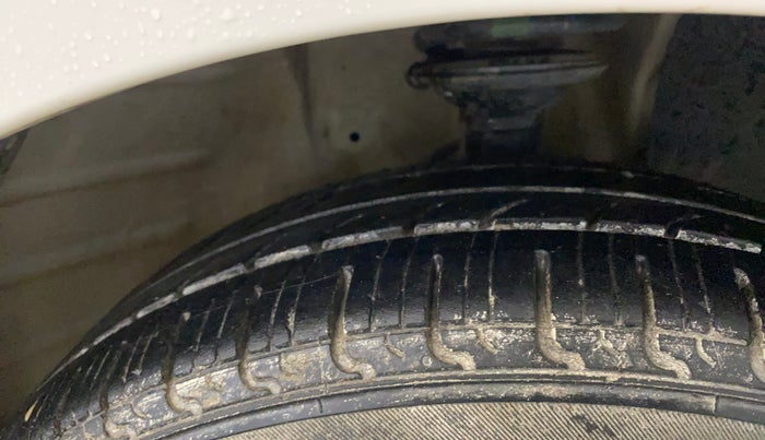 2022 Maruti New Wagon-R ZXI 1.2, Petrol, Manual, 33,175 km, Right Front Tyre Tread