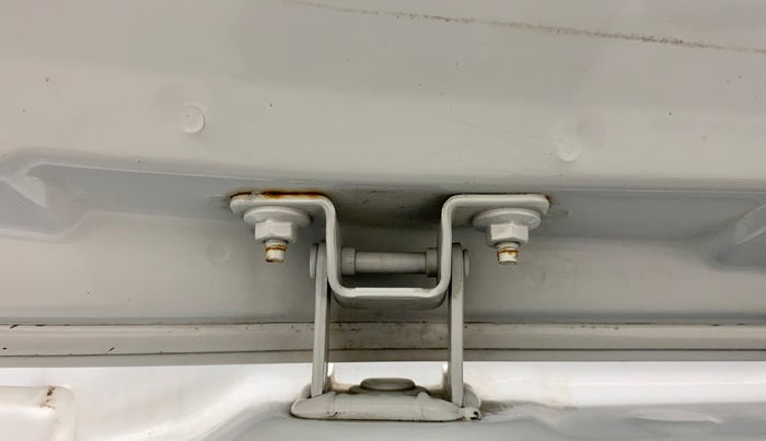 2019 Renault Kwid CLIMBER 1.0 (O), Petrol, Manual, 55,609 km, Dicky (Boot door) - Minor rust Inside Panel