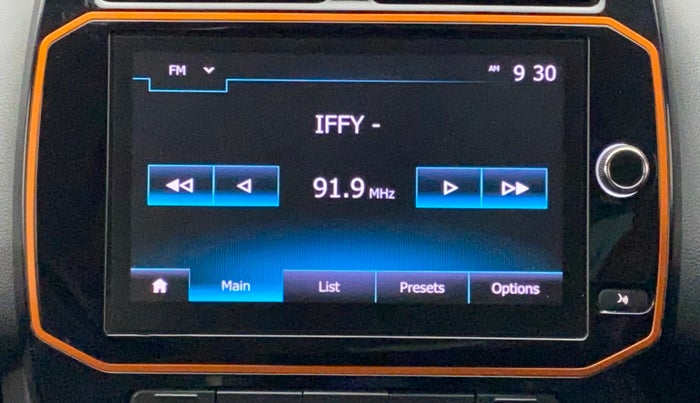 2019 Renault Kwid CLIMBER 1.0 (O), Petrol, Manual, 55,609 km, Infotainment System