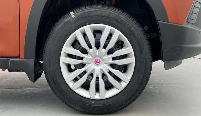 2016 Mahindra Kuv100 K4+ 6 STR, Petrol, Manual, 14,747 km, Right Front Wheel