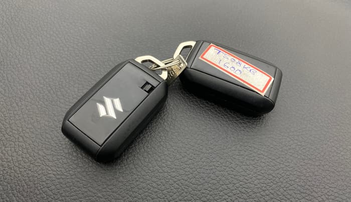 2023 Maruti Grand Vitara DELTA SMART HYBRID AT, Petrol, Automatic, 56,083 km, Key Close Up