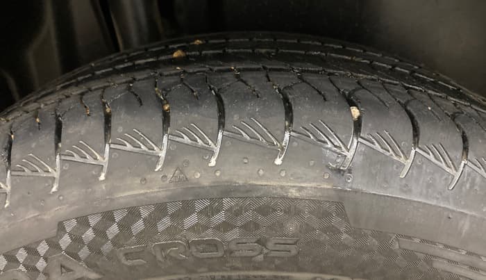 2023 Maruti Grand Vitara DELTA SMART HYBRID AT, Petrol, Automatic, 56,083 km, Right Rear Tyre Tread
