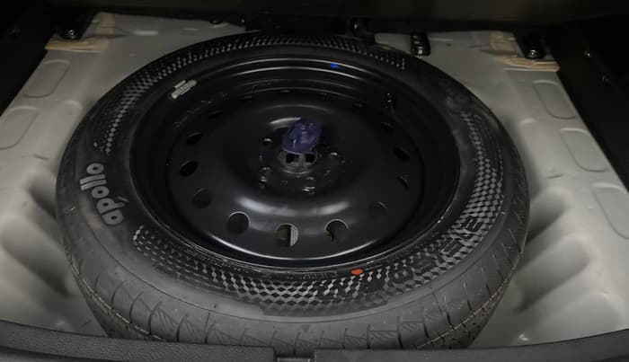 2023 Maruti Grand Vitara DELTA SMART HYBRID AT, Petrol, Automatic, 56,083 km, Spare Tyre