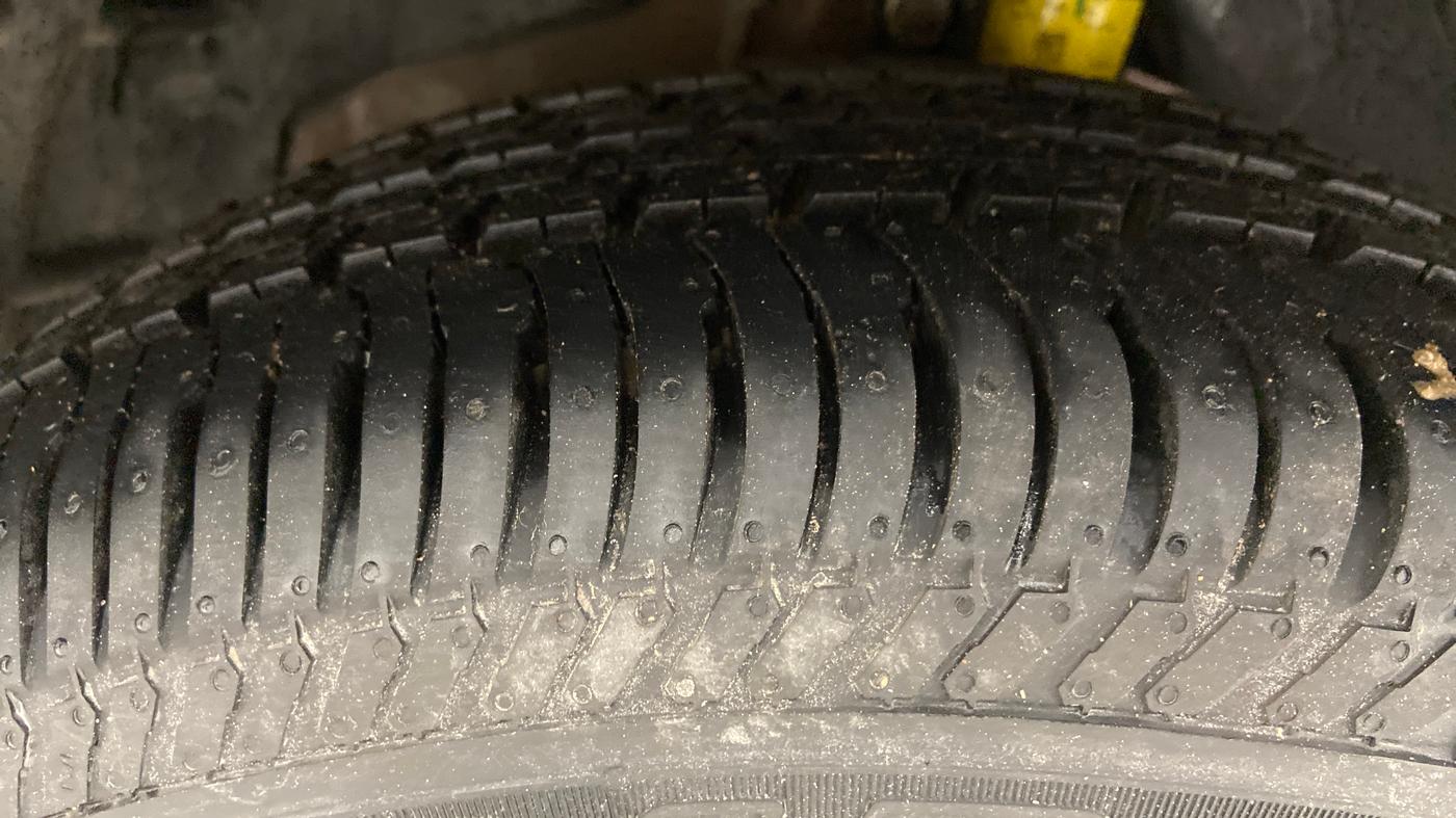 2019 Ford Ecosport 1.5 TREND TI VCT, CNG, Manual, 20,728 km, Right Rear Tyre Tread
