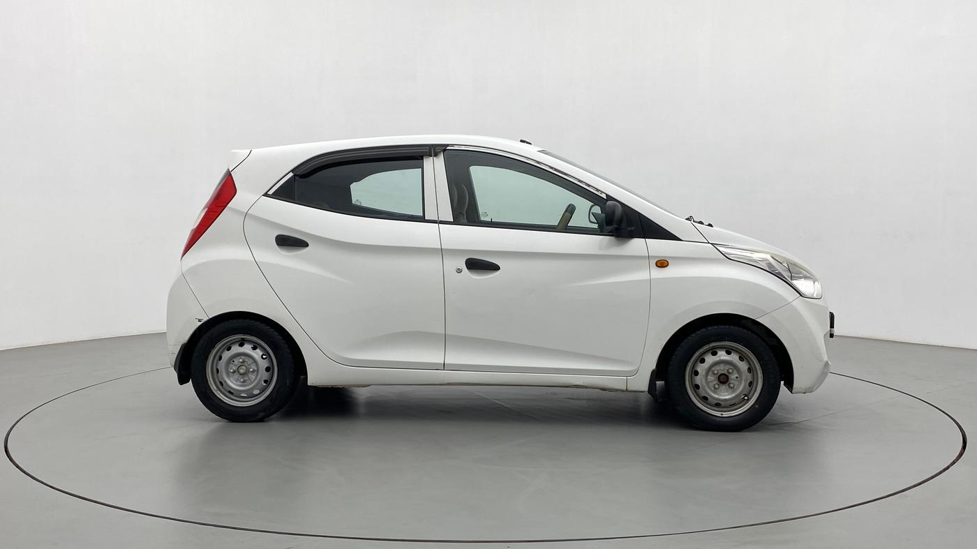 2018 Hyundai Eon ERA +, CNG, Manual, 33,366 km, Right Side View