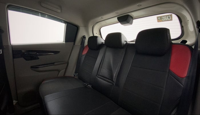 2016 Mahindra Kuv100 K8 D 6 STR, Diesel, Manual, 75,661 km, Right Side Rear Door Cabin
