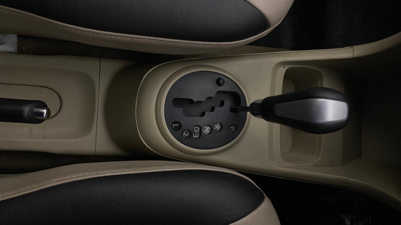 2013 Maruti A Star VXI (ABS) AT, Petrol, Automatic, 79,346 km, Gear Lever