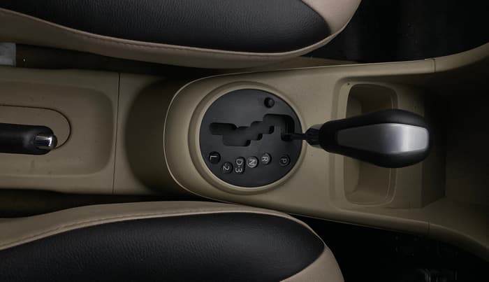 2013 Maruti A Star VXI (ABS) AT, Petrol, Automatic, 79,346 km, Gear Lever