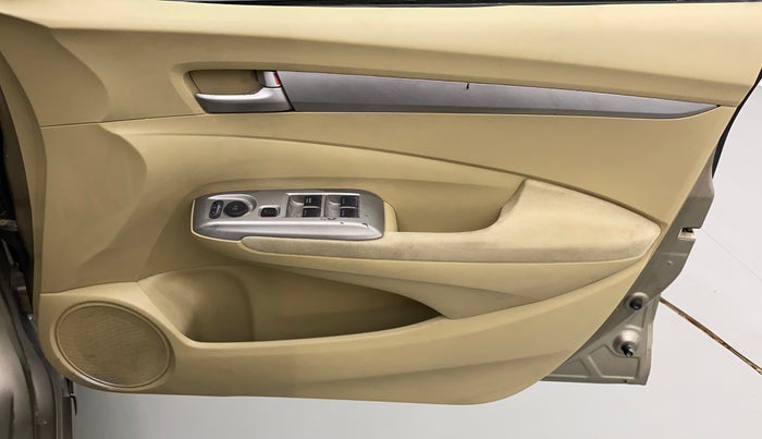 2010 Honda City 1.5L I-VTEC V MT, Petrol, Manual, 60,395 km, Driver Side Door Panels Control