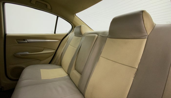 2010 Honda City 1.5L I-VTEC V MT, Petrol, Manual, 60,395 km, Right Side Rear Door Cabin