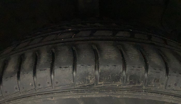 2018 Hyundai NEW SANTRO SPORTZ AMT, Petrol, Automatic, 38,742 km, Right Front Tyre Tread