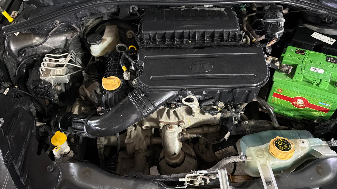 2024 Tata TIGOR XZA Plus iCNG , CNG, Automatic, 10,112 km, Engine View - Right