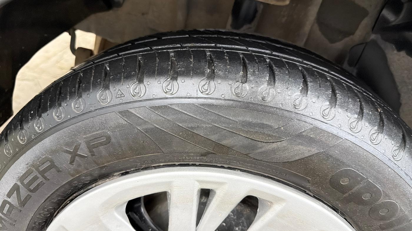 2024 Tata TIGOR XZA Plus iCNG , CNG, Automatic, 10,112 km, Right Rear Tyre Tread