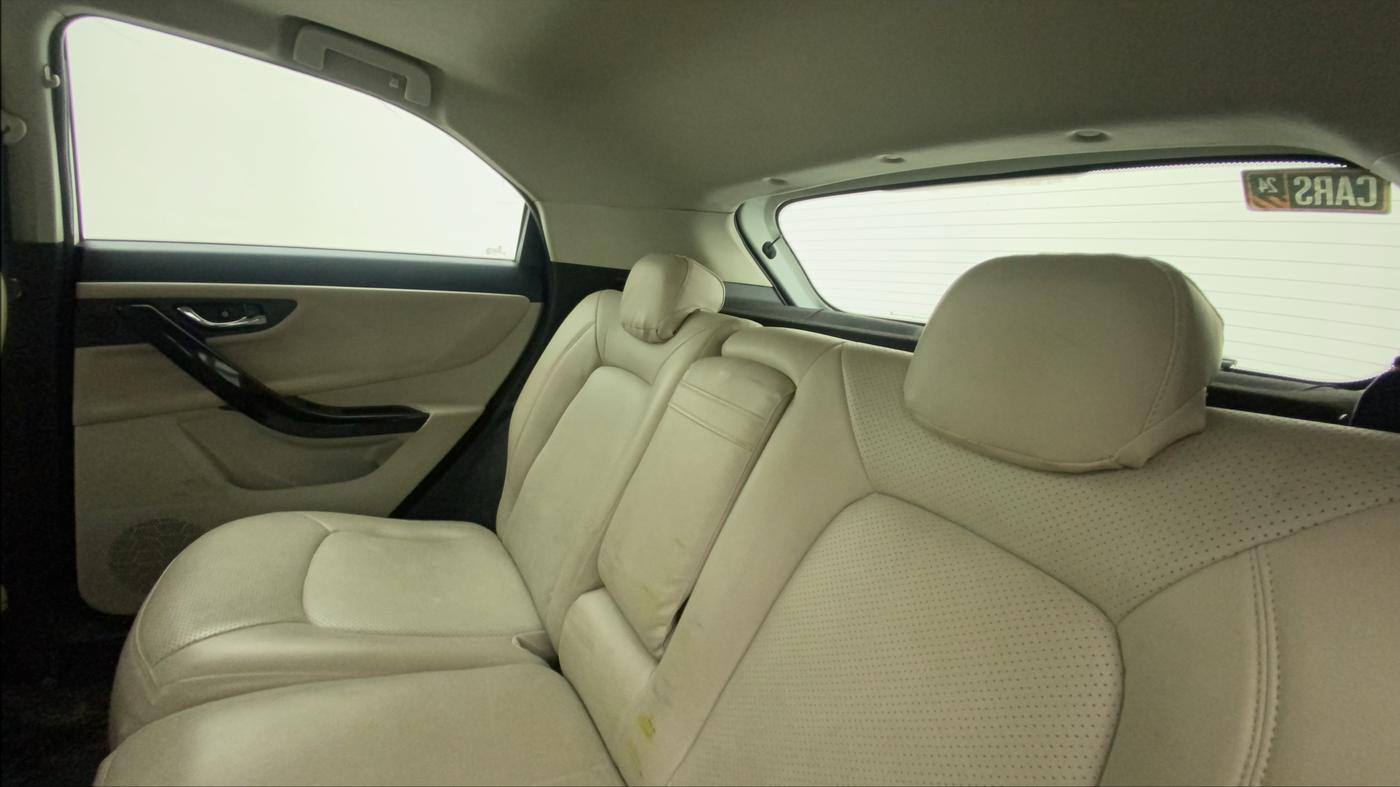 2020 Tata NEXON XZA PLUS SUNROOF PETROL, Petrol, Automatic, 62,116 km, Right Side Rear Door Cabin
