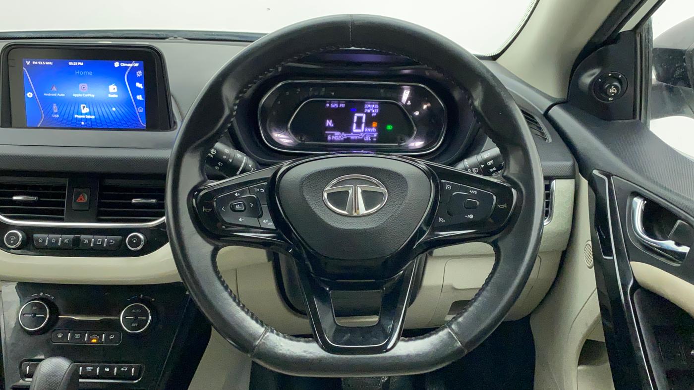 2020 Tata NEXON XZA PLUS SUNROOF PETROL, Petrol, Automatic, 62,116 km, Steering Wheel Close Up