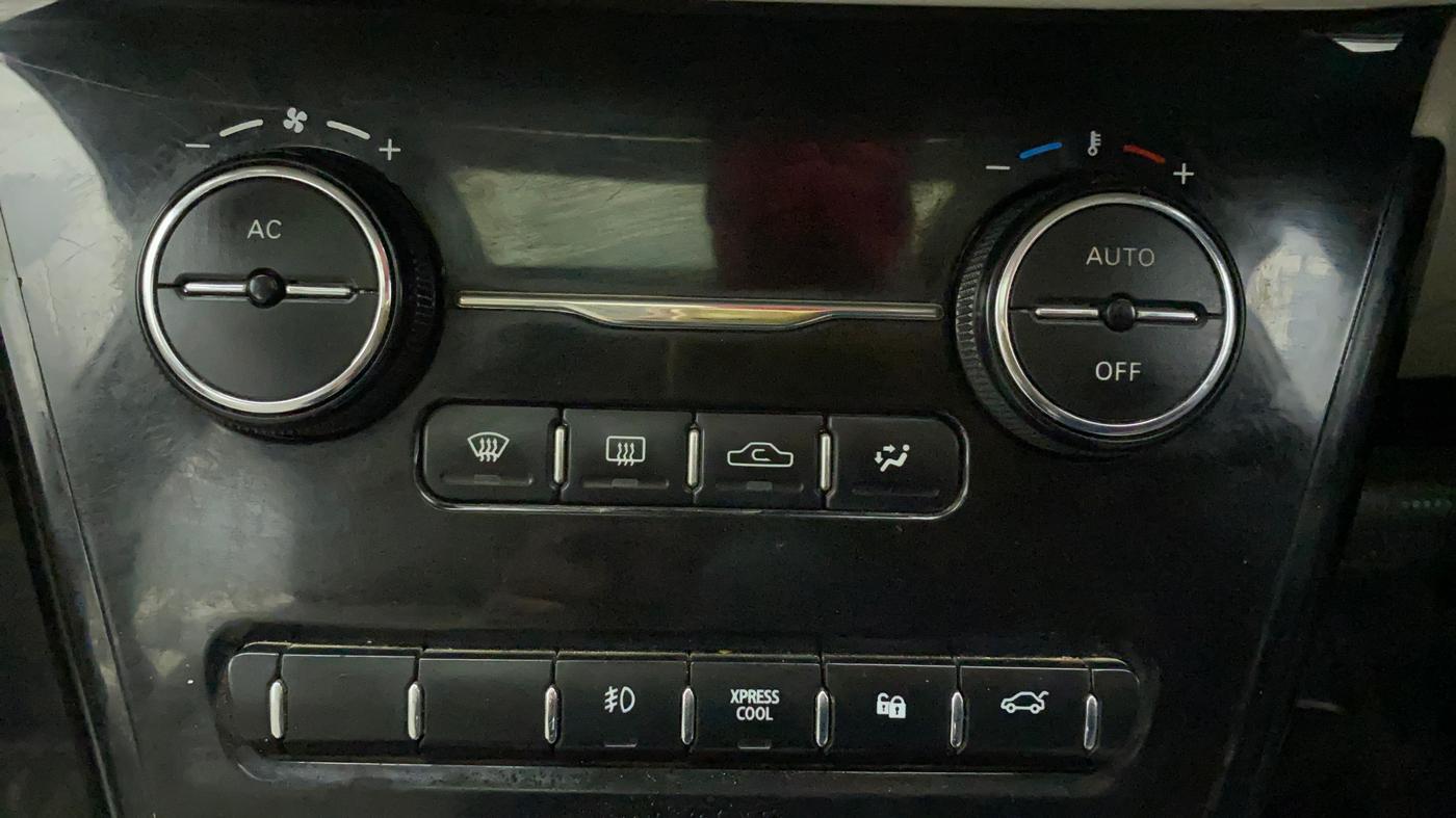 2020 Tata NEXON XZA PLUS SUNROOF PETROL, Petrol, Automatic, 62,116 km, Automatic Climate Control